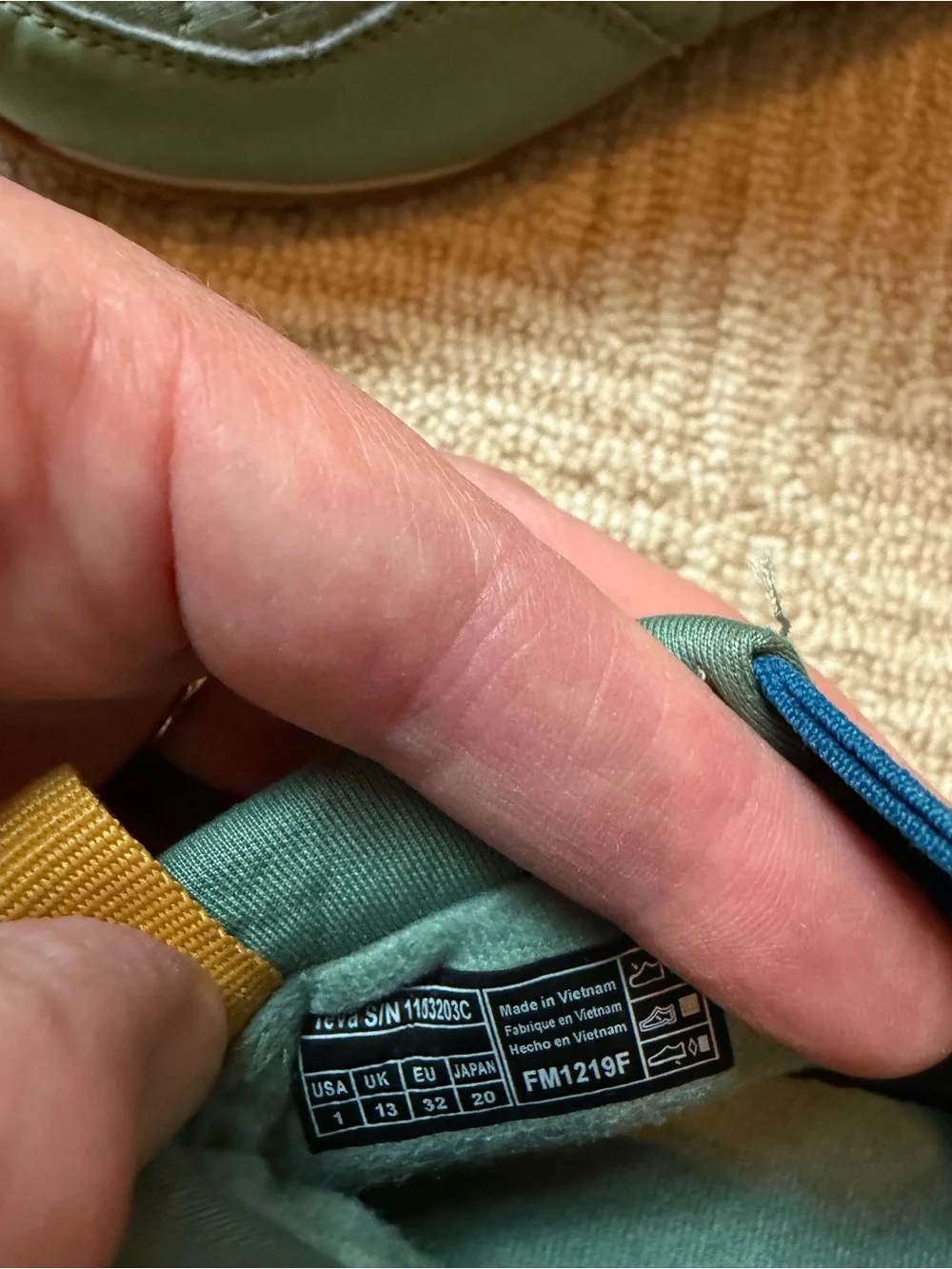 Teva easy slip